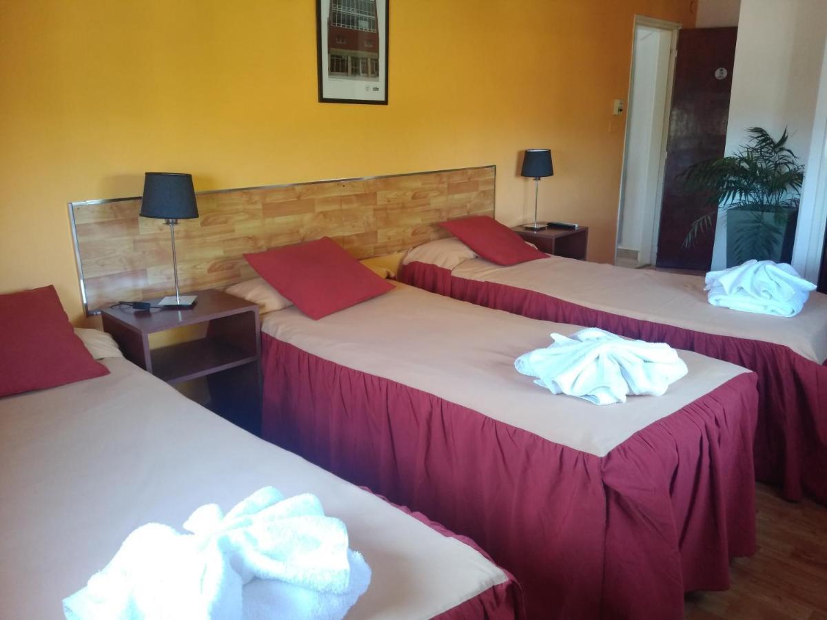 Hotel Aoma Villa Carlos Paz Extérieur photo